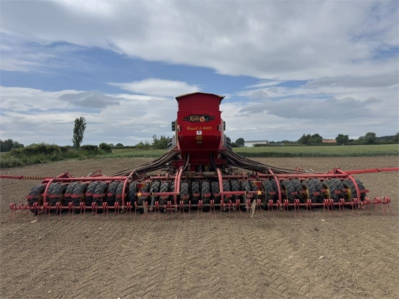 Vaderstad Rapid A800s **Video Below**  - Combine seed drill: picture 3 Vaderstad Rapid A800s **Video Below**  - Combine seed drill: picture 3