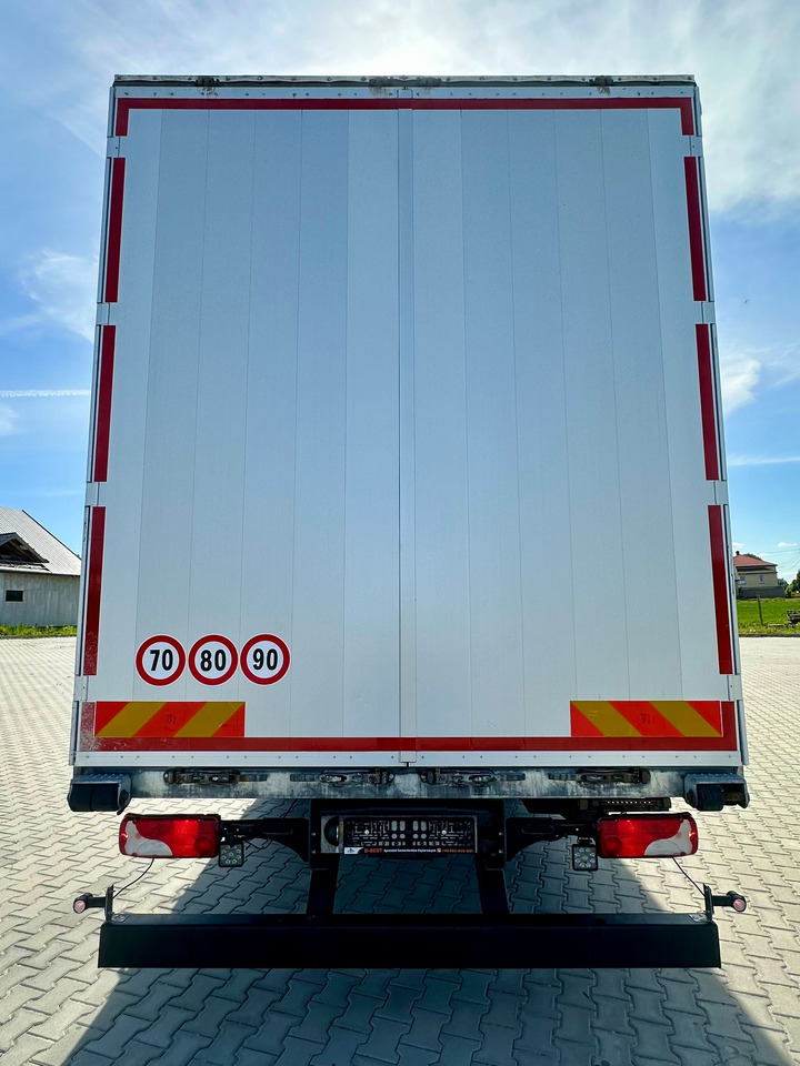 SCANIA R410 / FIRANKA / 21 EUROPALET / 8.5 M DŁUGOŚCI / 6x2 / PODWIESZA - Curtainsider truck: picture 5 SCANIA R410 / FIRANKA / 21 EUROPALET / 8.5 M DŁUGOŚCI / 6x2 / PODWIESZA - Curtainsider truck: picture 5