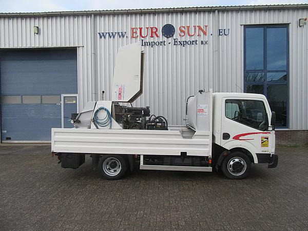 2007 Truck Concrete pump PUTZMEISTER P715 SD - Concrete pump truck: picture 4 2007 Truck Concrete pump PUTZMEISTER P715 SD - Concrete pump truck: picture 4
