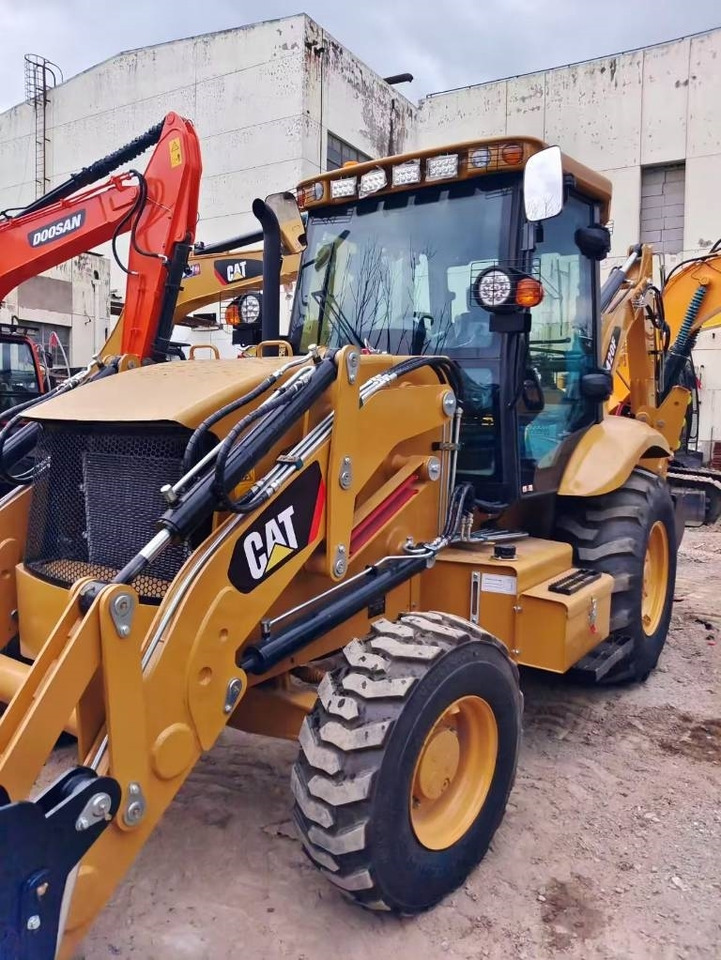 Lease a  CAT 420 F 100% brand new machine CAT 420 F 100% brand new machine: picture 6
