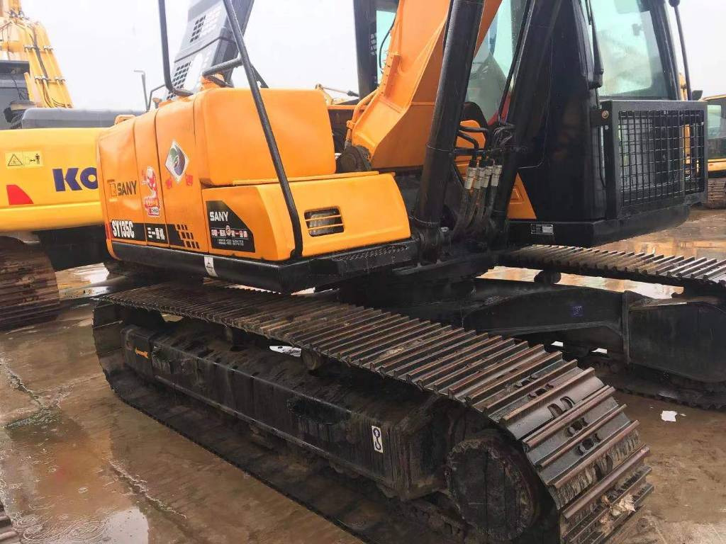 Crawler excavator Sany SY 135 C: picture 8