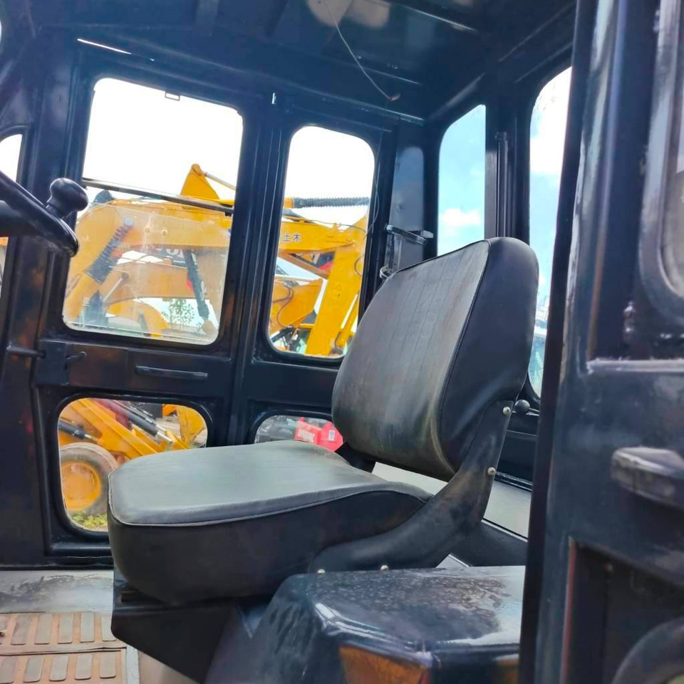Diesel forklift TCM FD100: picture 8