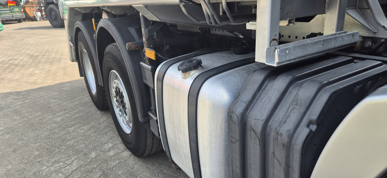 Mercedes-Benz 2546 L Meiller Absetzkipper 6x2, Vorlauf-Lenkachse - Skip loader truck: picture 5 Mercedes-Benz 2546 L Meiller Absetzkipper 6x2, Vorlauf-Lenkachse - Skip loader truck: picture 5