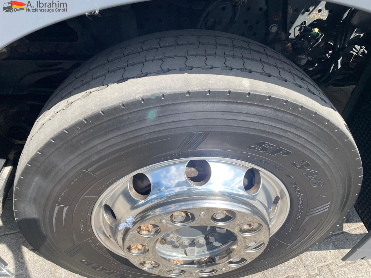 Mercedes-Benz 1845 Kipphydraulik, Retarder, Kompressor 4x2 - Tractor unit: picture 3 Mercedes-Benz 1845 Kipphydraulik, Retarder, Kompressor 4x2 - Tractor unit: picture 3