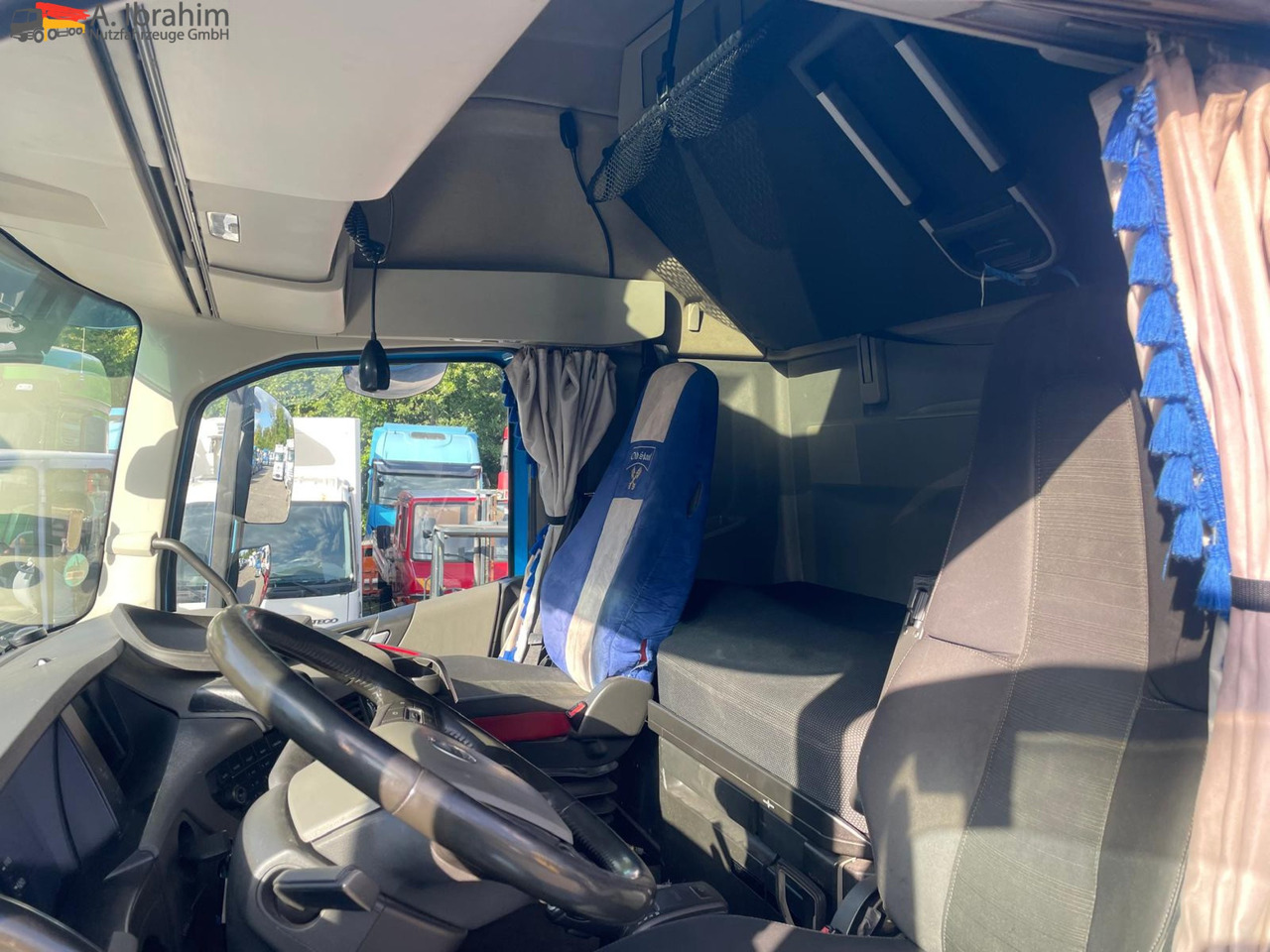 Volvo FH 460 Vollspoiler , Globetrotter XL , Kipphydraulik, Klima, Topzustand - Tractor unit: picture 2 Volvo FH 460 Vollspoiler , Globetrotter XL , Kipphydraulik, Klima, Topzustand - Tractor unit: picture 2