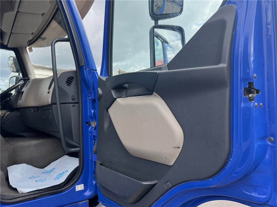 Lease a Renault Midlum 280.14 Renault Midlum 280.14: picture 16