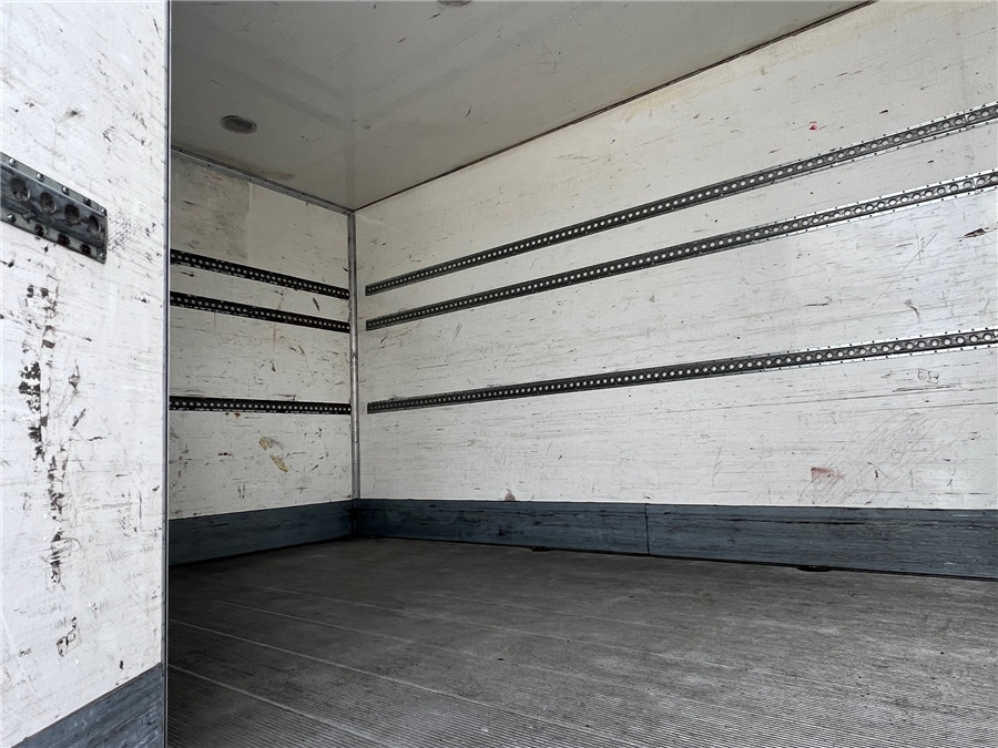 Lease a Renault Midlum 280.14 Renault Midlum 280.14: picture 9