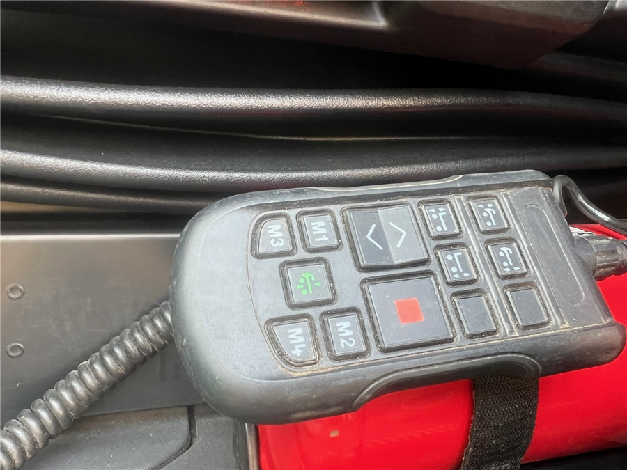 Cab chassis truck Scania R650: picture 19 Cab chassis truck Scania R650: picture 19