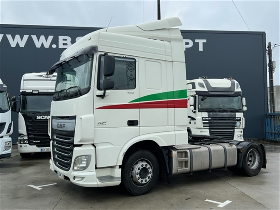 DAF XF 460 - Tractor unit: picture 2 DAF XF 460 - Tractor unit: picture 2