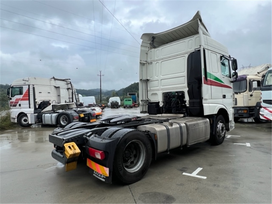 DAF XF 460 - Tractor unit: picture 4 DAF XF 460 - Tractor unit: picture 4