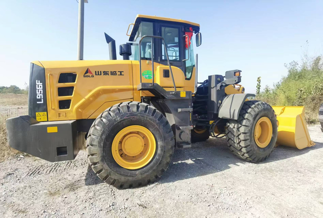 SDLG L956F - Wheel loader: picture 5 SDLG L956F - Wheel loader: picture 5
