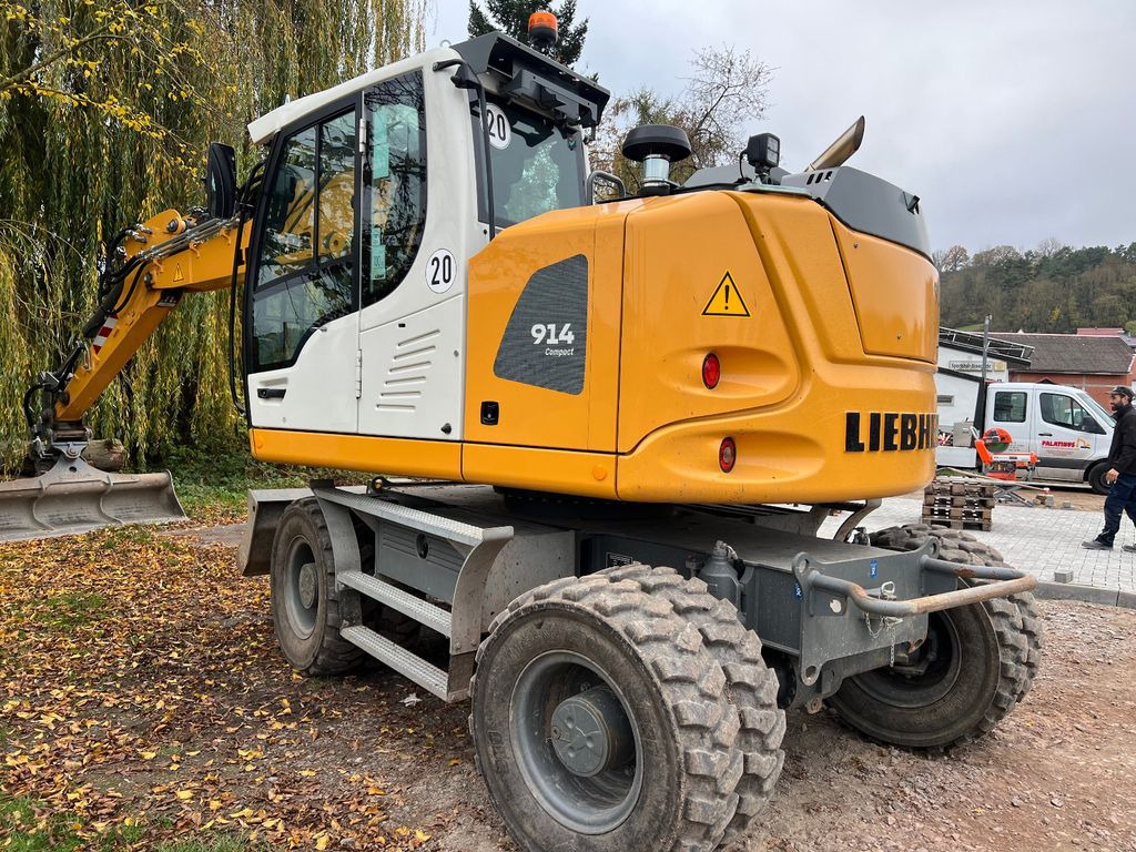Liebherr A 914 Compact SW 33 Likufix - Wheel excavator: picture 2 Liebherr A 914 Compact SW 33 Likufix - Wheel excavator: picture 2