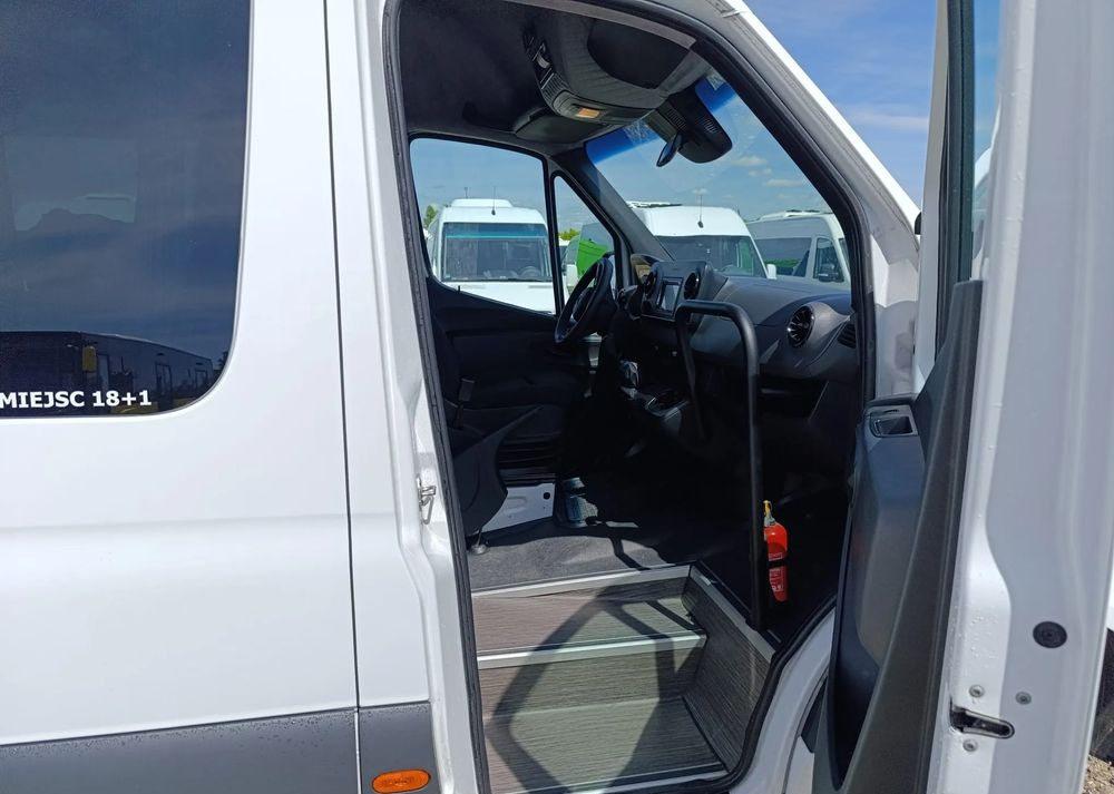Minibus, Passenger van Mercedes-Benz Sprinter 519: picture 14