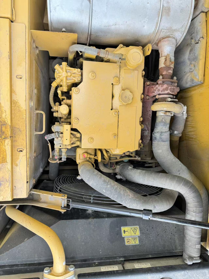 Crawler excavator CATERPILLAR 315D2: picture 6