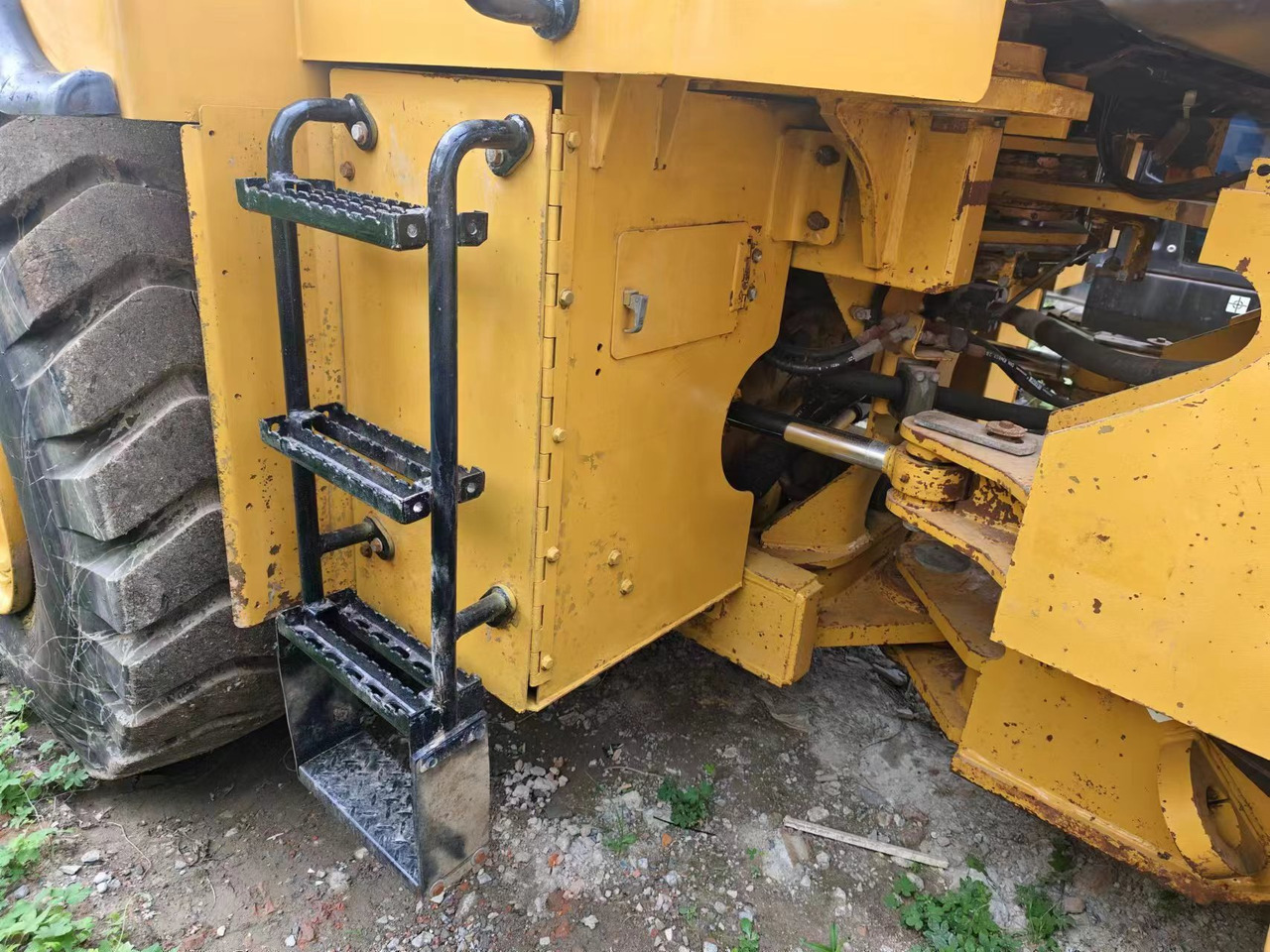 CATERPILLAR 966H - Wheel loader: picture 5 CATERPILLAR 966H - Wheel loader: picture 5