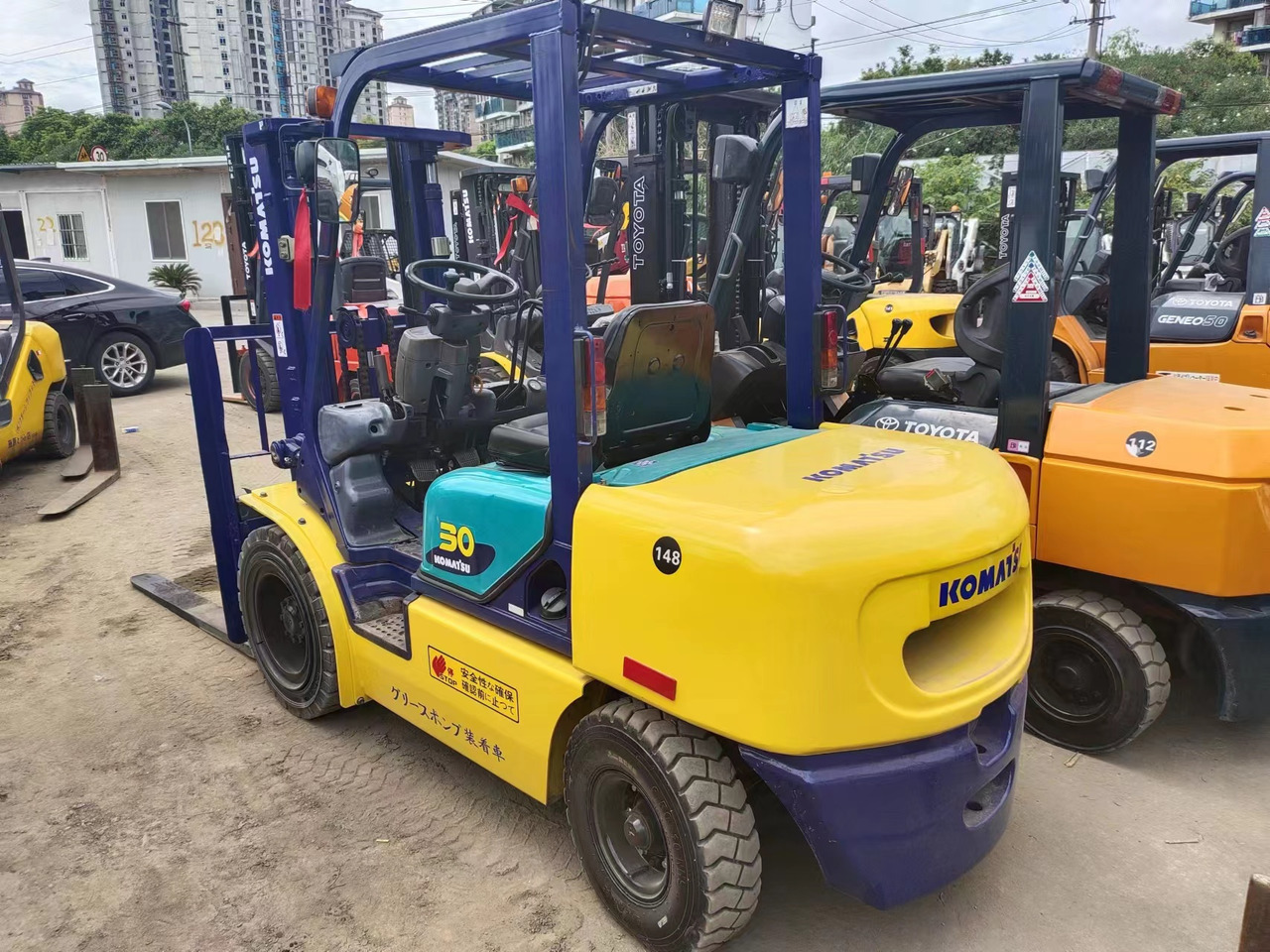 KOMATSU FD30 - Diesel forklift: picture 1 KOMATSU FD30 - Diesel forklift: picture 1