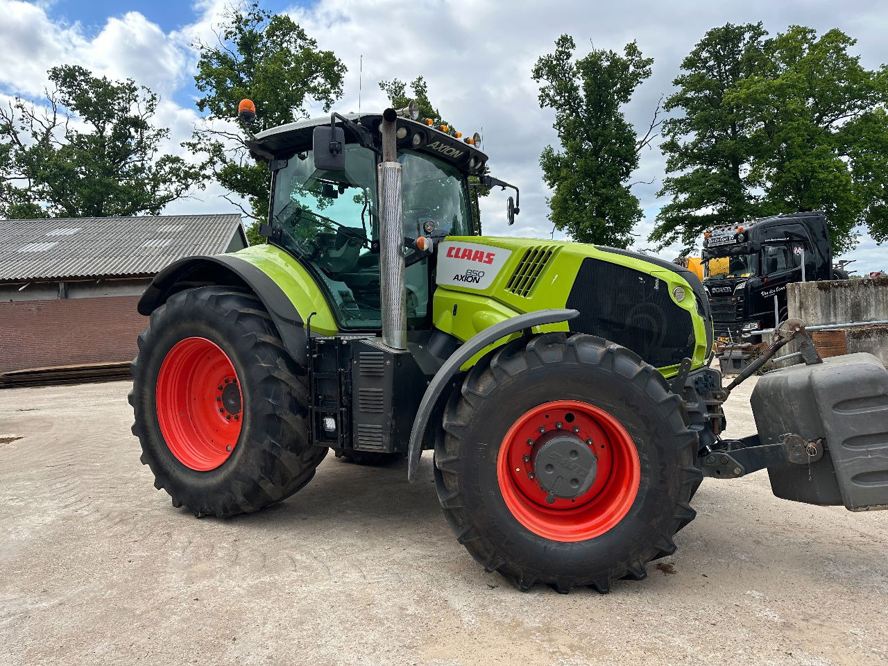 Claas Axion 850 Cmatic - Farm tractor: picture 3 Claas Axion 850 Cmatic - Farm tractor: picture 3