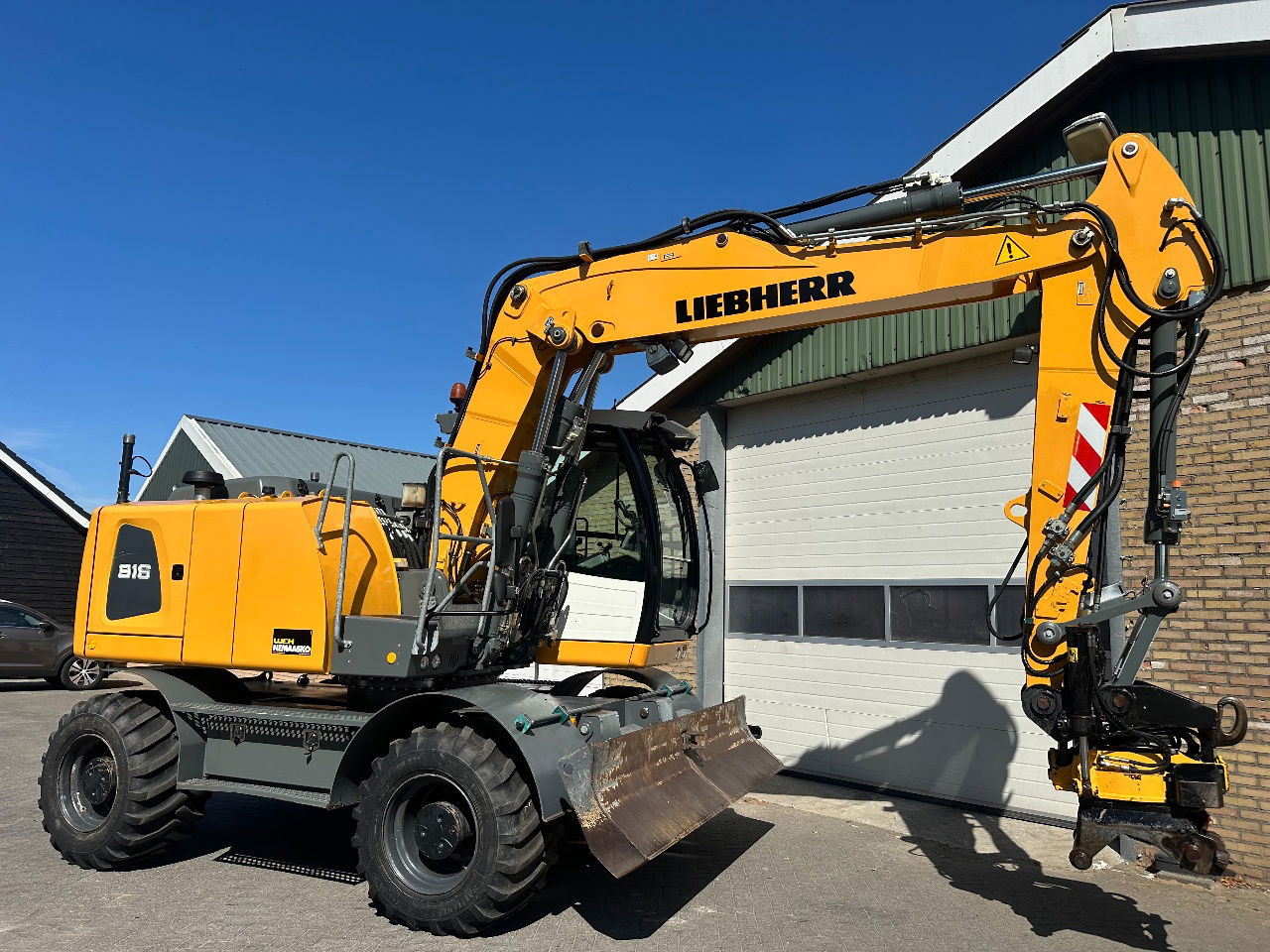 Wheel excavator Liebherr A916: picture 6