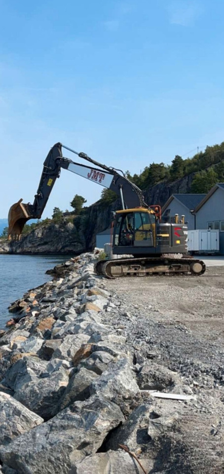 Volvo ECR235EL - Crawler excavator: picture 1 Volvo ECR235EL - Crawler excavator: picture 1
