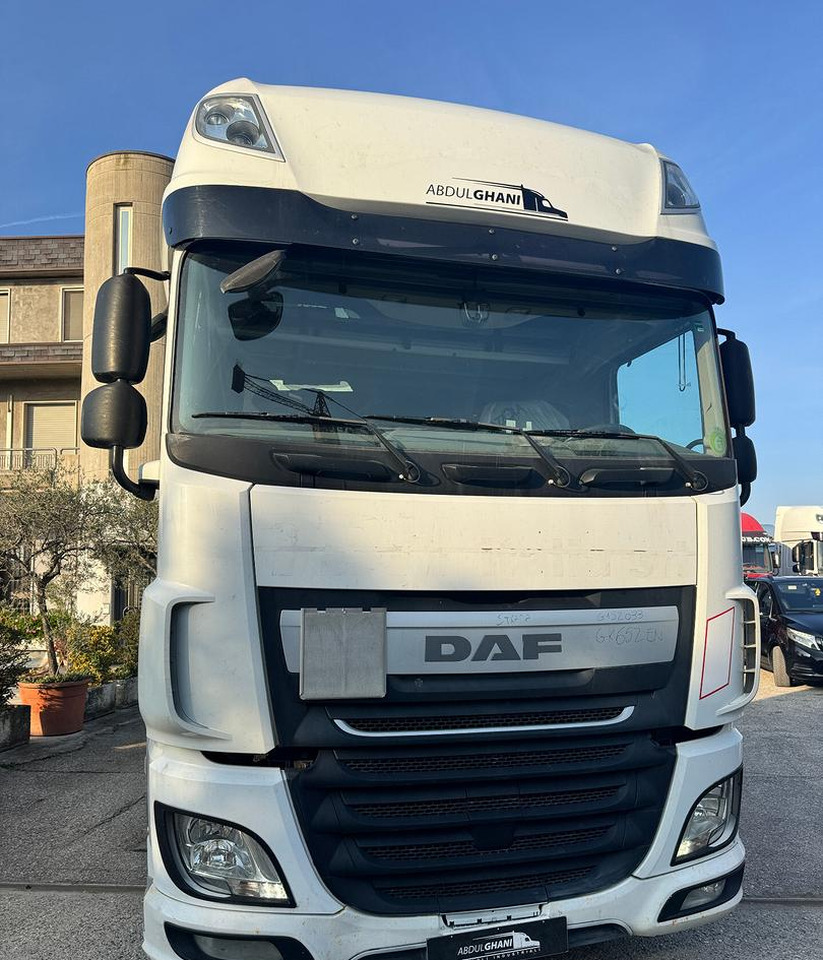 DAF XF 460 FT - 2017 - IMPIANTO RIBALTABILE - Tractor unit: picture 4 DAF XF 460 FT - 2017 - IMPIANTO RIBALTABILE - Tractor unit: picture 4