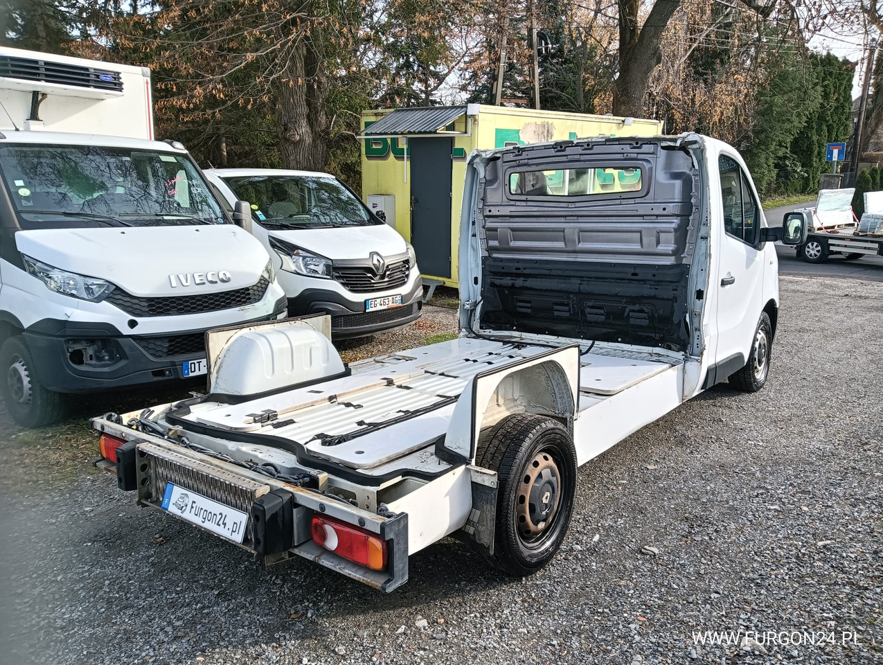 RENAULT TRAFIC PLATFORMA DO ZABUDOWY NR 876 - Van: picture 4 RENAULT TRAFIC PLATFORMA DO ZABUDOWY NR 876 - Van: picture 4