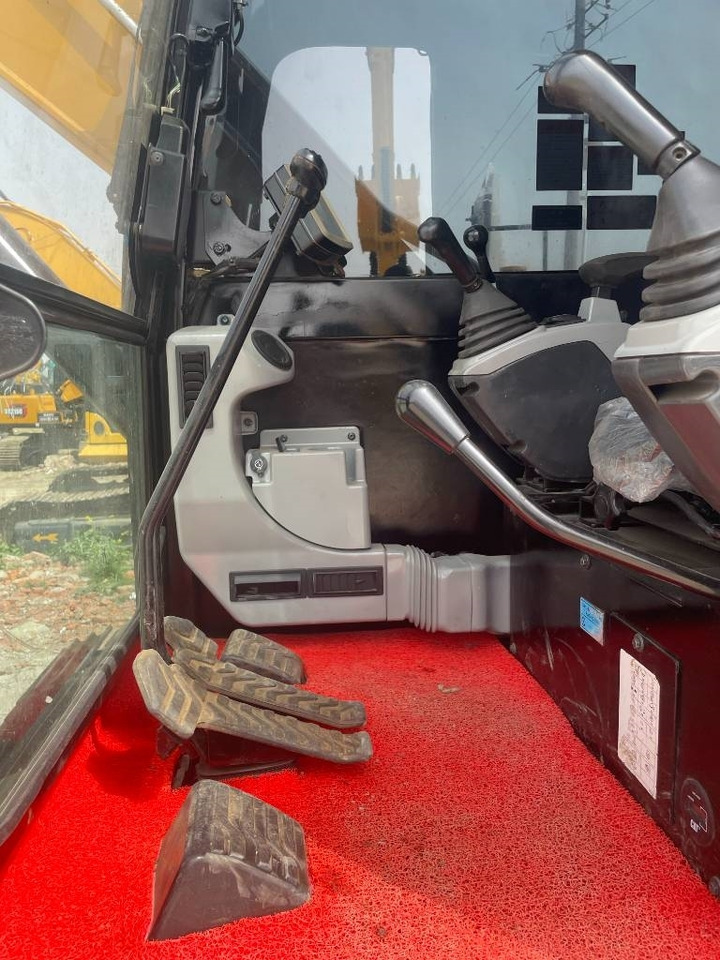 CAT 307E2 - Mini excavator: picture 3 CAT 307E2 - Mini excavator: picture 3