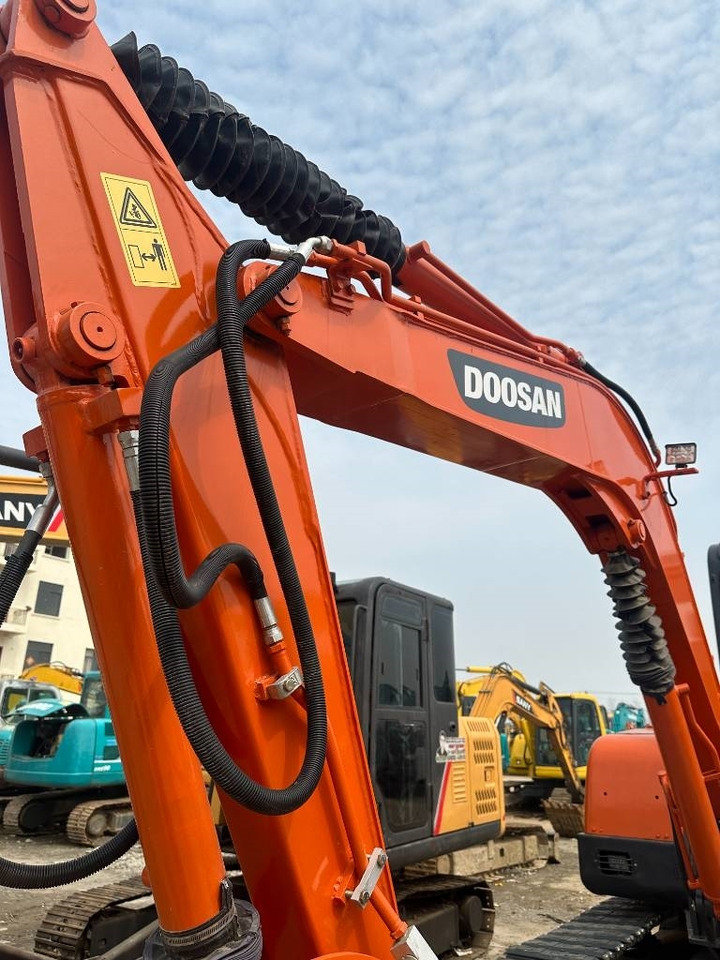Doosan DH 60-7 - Crawler excavator: picture 4 Doosan DH 60-7 - Crawler excavator: picture 4