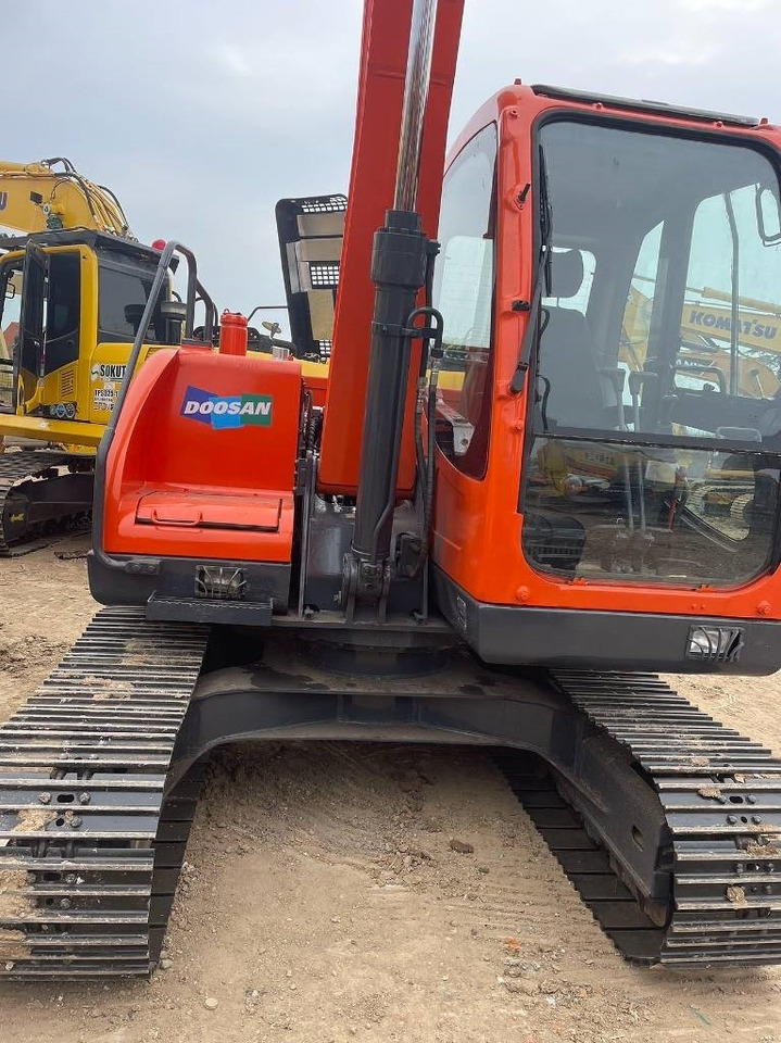 Doosan DX80 - Mini excavator: picture 3 Doosan DX80 - Mini excavator: picture 3
