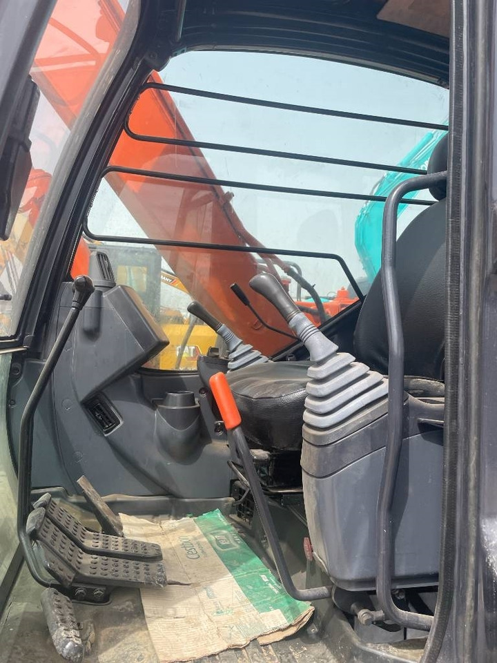 Hitachi ZX 70 - Crawler excavator: picture 5 Hitachi ZX 70 - Crawler excavator: picture 5
