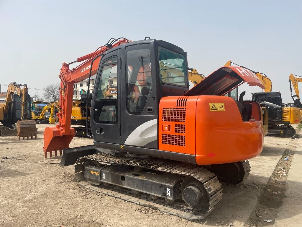 Hitachi ZX 70 - Crawler excavator: picture 2 Hitachi ZX 70 - Crawler excavator: picture 2