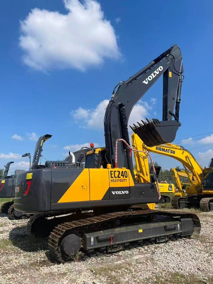 Volvo EC 240 - Crawler excavator: picture 5 Volvo EC 240 - Crawler excavator: picture 5