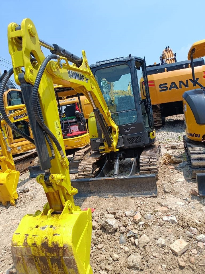 Yanmar Vio 35 - Mini excavator: picture 3 Yanmar Vio 35 - Mini excavator: picture 3