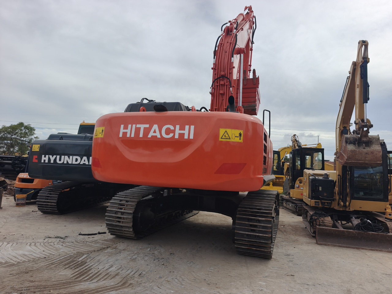 HITACHI ZX350 ZX350H ZX350H-5G Used excavator - Crawler excavator: picture 4 HITACHI ZX350 ZX350H ZX350H-5G Used excavator - Crawler excavator: picture 4