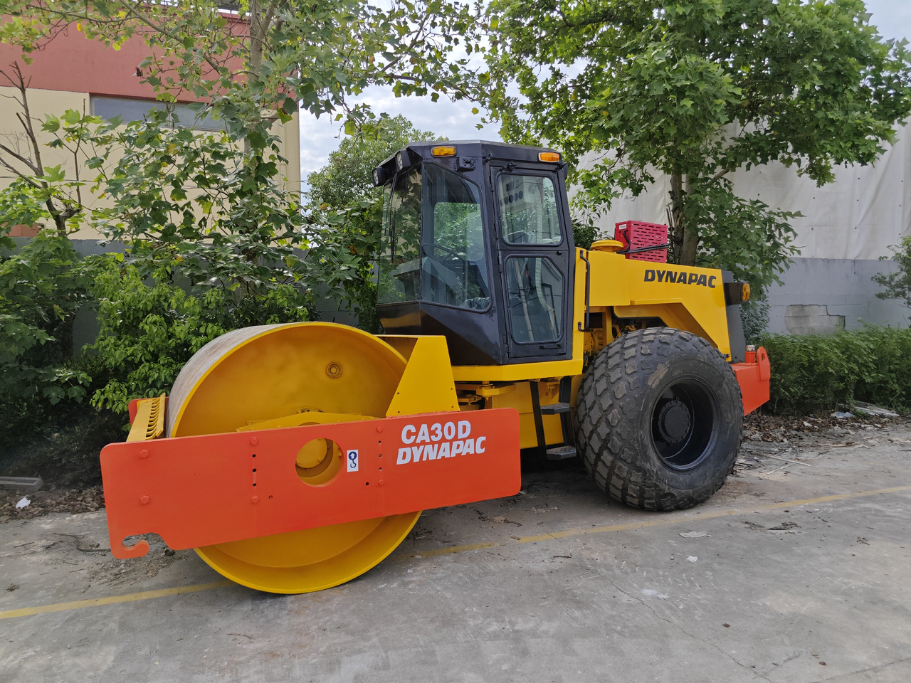 Dynapac CA30D - Compactor: picture 3 Dynapac CA30D - Compactor: picture 3