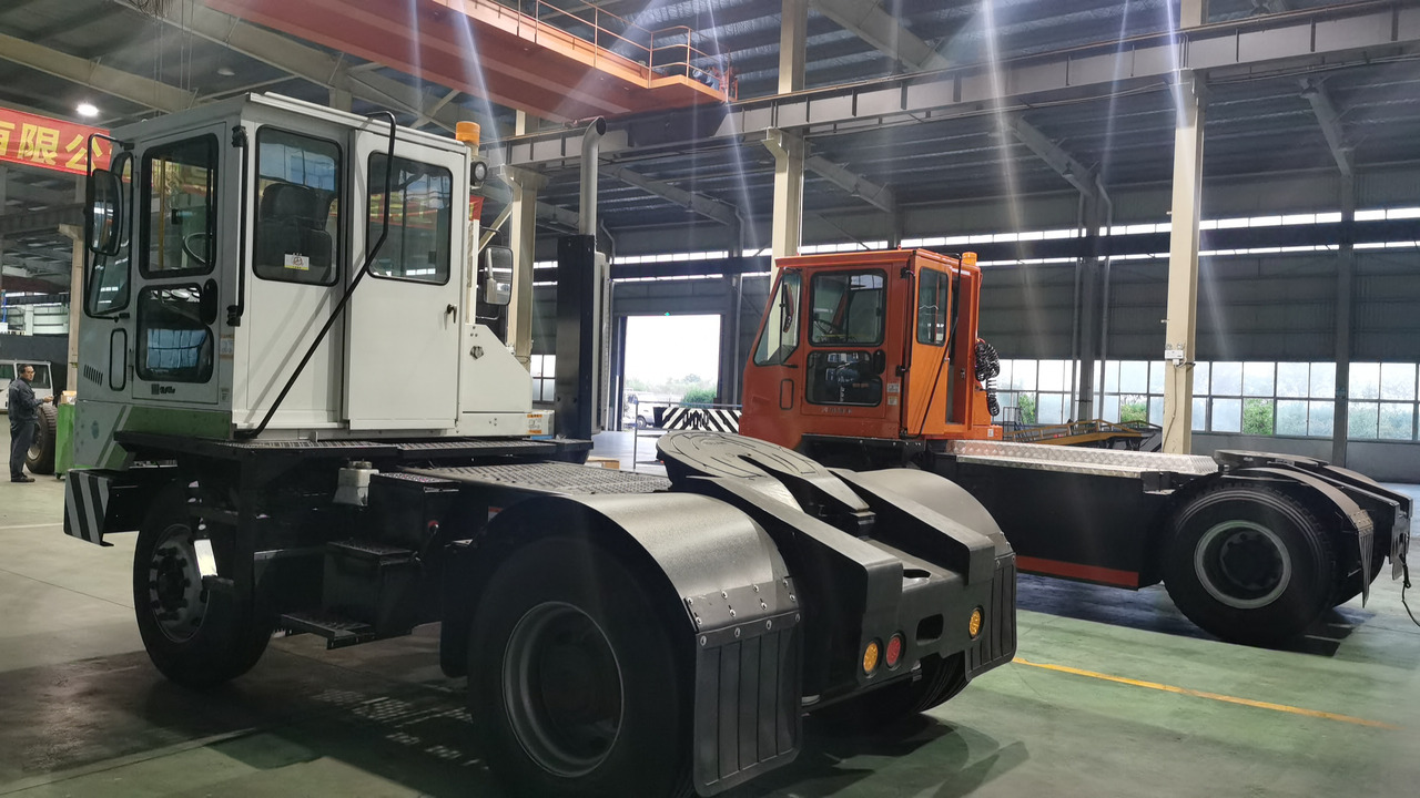 JSIE JSIE175 - Tractor unit: picture 4 JSIE JSIE175 - Tractor unit: picture 4
