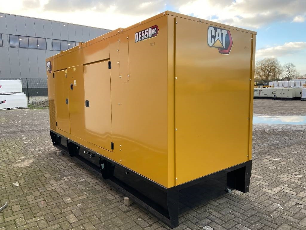 CAT DE550GC - 550 kVA Stand-by Generator - DPX-18221 - Generator set: picture 2 CAT DE550GC - 550 kVA Stand-by Generator - DPX-18221 - Generator set: picture 2
