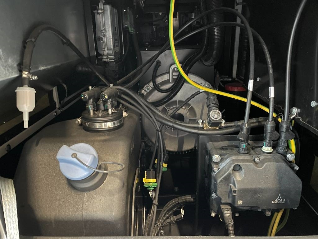 Lease a Deutz TCD4.1L4 - 105 kVA Stage V Generator - DPX-19011  Deutz TCD4.1L4 - 105 kVA Stage V Generator - DPX-19011: picture 11
