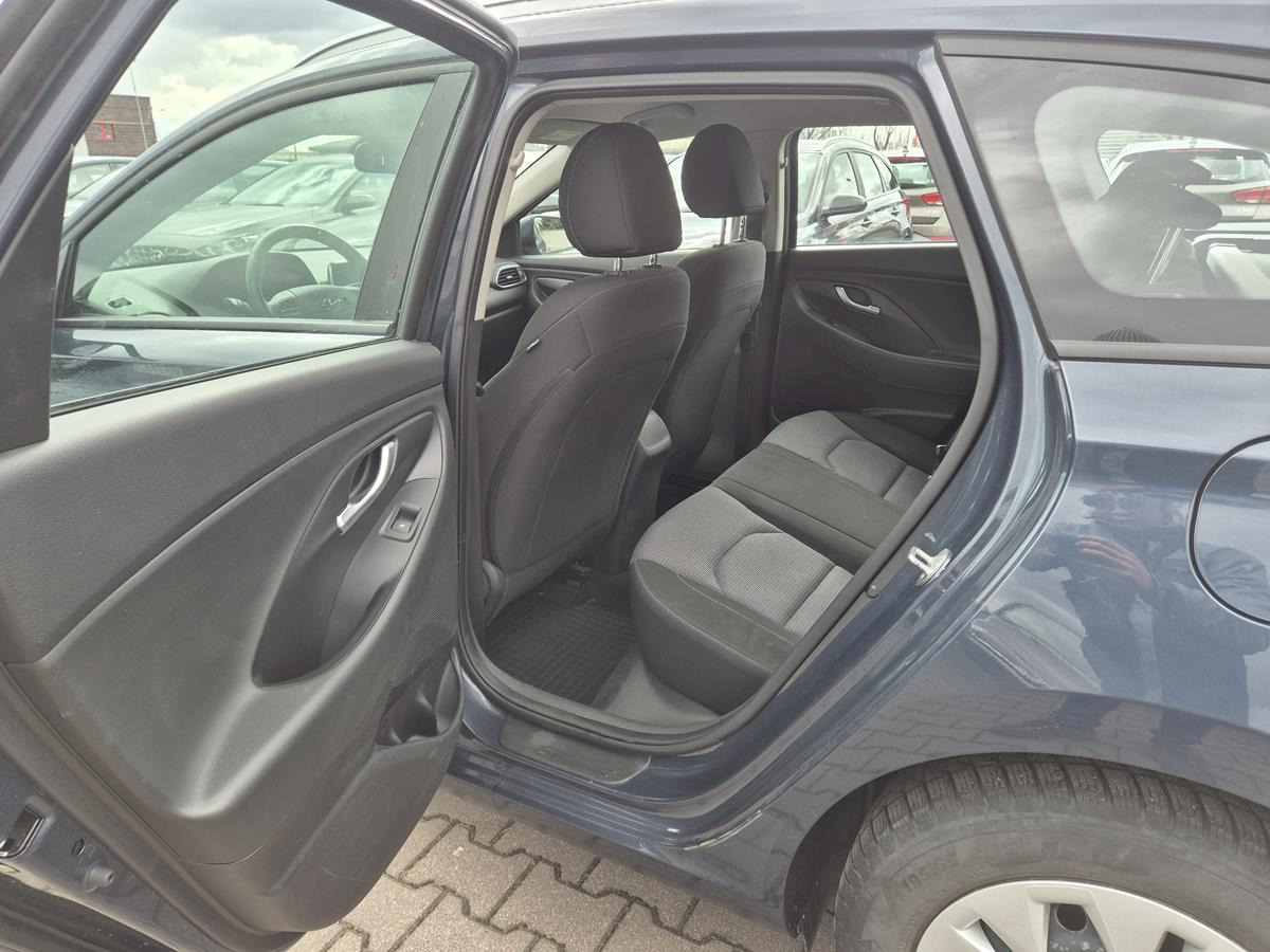 Car HYUNDAI I30 KOMBI: picture 13