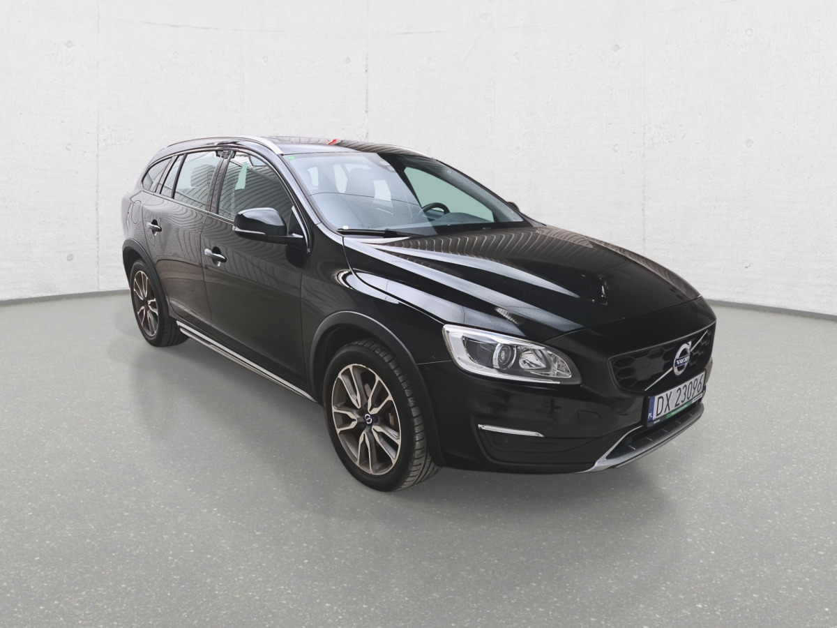 VOLVO V60 CROSS COUNTRY KOMBI - Car: picture 2 VOLVO V60 CROSS COUNTRY KOMBI - Car: picture 2
