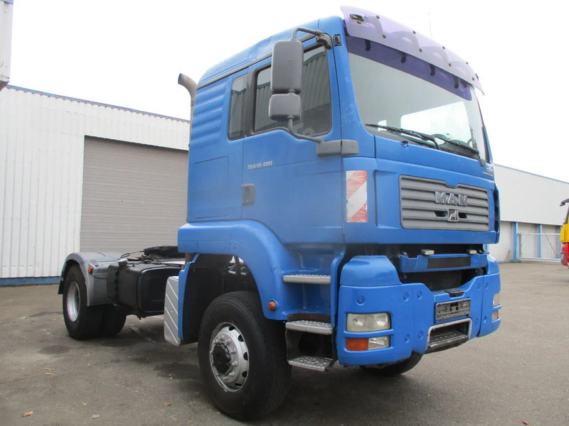 MAN TGA 18.480 /S , 4x4 , ZF Manual , Intarder , Airco - Tractor unit: picture 4 MAN TGA 18.480 /S , 4x4 , ZF Manual , Intarder , Airco - Tractor unit: picture 4