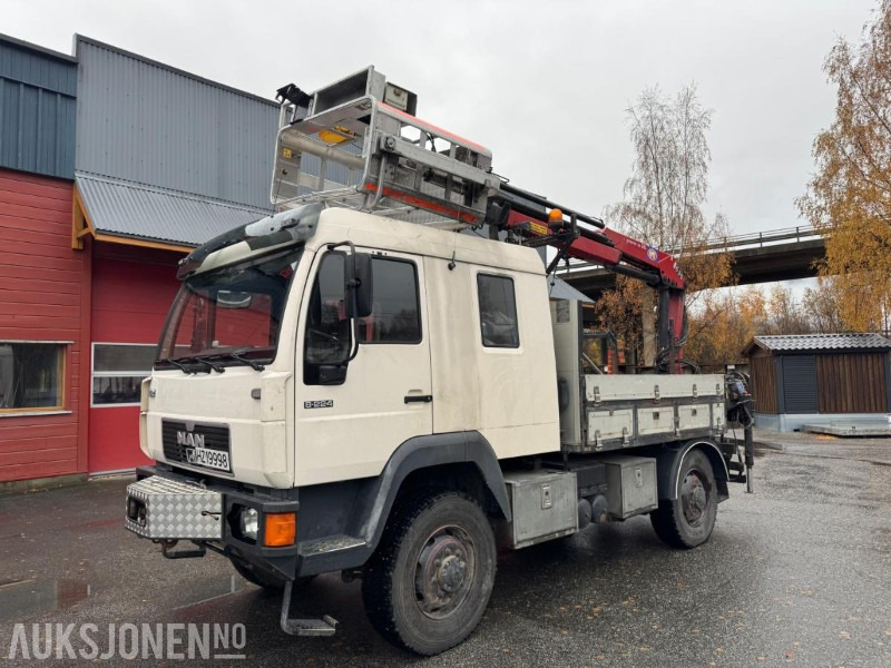 1997 MAN 8.224 LAEC 4x4 linjebil med kran og selvnivellerende mannskapskorg - Crane truck: picture 1 1997 MAN 8.224 LAEC 4x4 linjebil med kran og selvnivellerende mannskapskorg - Crane truck: picture 1