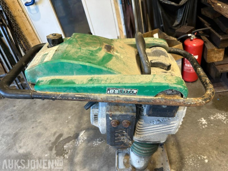 1998 Wacker Bs500 - stamper - Construction equipment: picture 2 1998 Wacker Bs500 - stamper - Construction equipment: picture 2