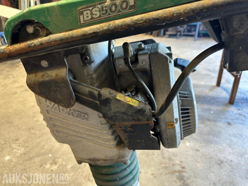 1998 Wacker Bs500 - stamper - Construction equipment: picture 4 1998 Wacker Bs500 - stamper - Construction equipment: picture 4
