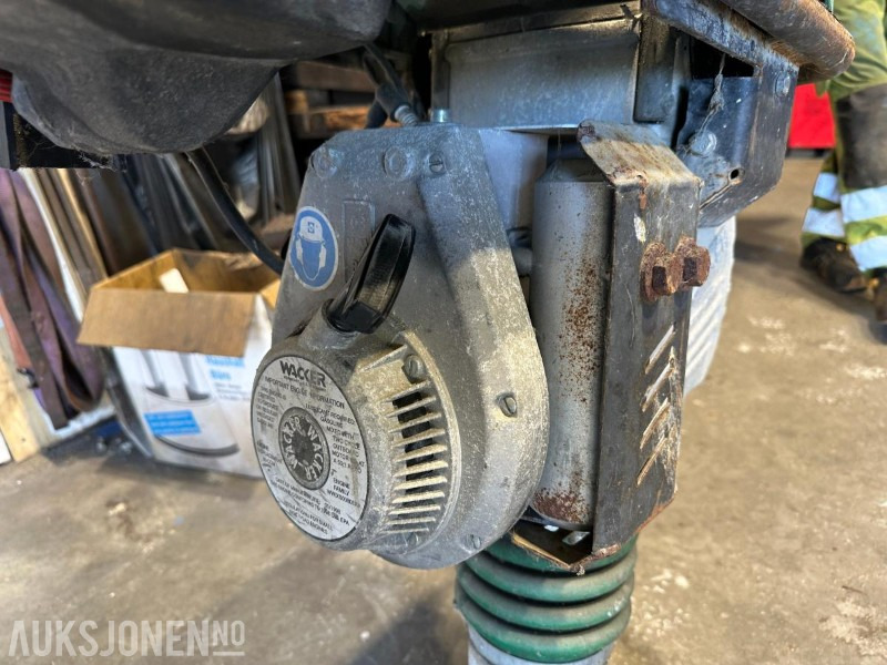 1998 Wacker Bs500 - stamper - Construction equipment: picture 5 1998 Wacker Bs500 - stamper - Construction equipment: picture 5