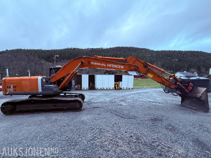 2011 Hitachi ZX210 LC-3 beltegraver KUN 8475 timer - GPS, RT80 Rotortilt, Sentralsmøring - Excavator: picture 3 2011 Hitachi ZX210 LC-3 beltegraver KUN 8475 timer - GPS, RT80 Rotortilt, Sentralsmøring - Excavator: picture 3