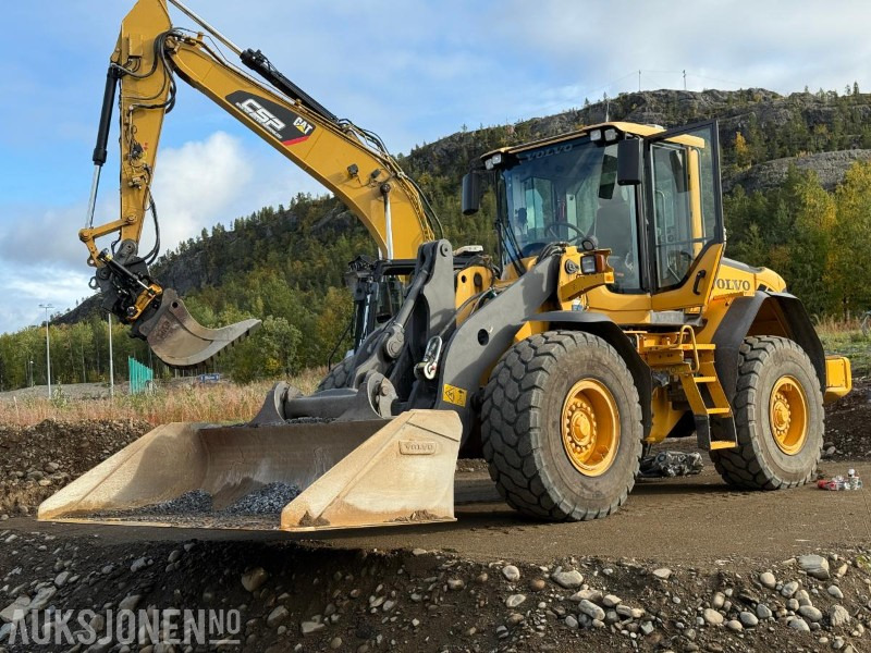 2011 Volvo L70F - Sentralsmøring - Spakestyring - 8830 timer - 13 700kg - Wheel loader: picture 1 2011 Volvo L70F - Sentralsmøring - Spakestyring - 8830 timer - 13 700kg - Wheel loader: picture 1