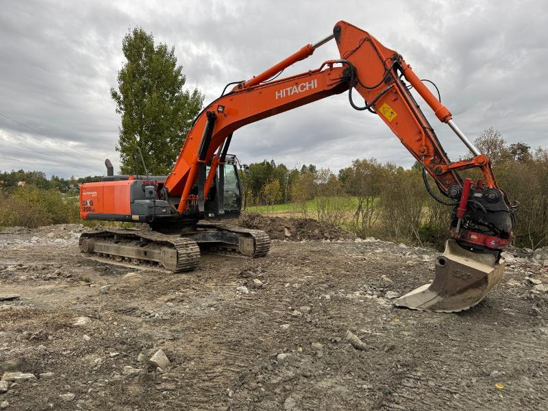 2013 Hitachi ZX250LC-5B,Servicehistorikk, Indexator tiltrotator,sorterings-/rivningsklype,pigghammer, 3 skuffer - Excavator: picture 3 2013 Hitachi ZX250LC-5B,Servicehistorikk, Indexator tiltrotator,sorterings-/rivningsklype,pigghammer, 3 skuffer - Excavator: picture 3