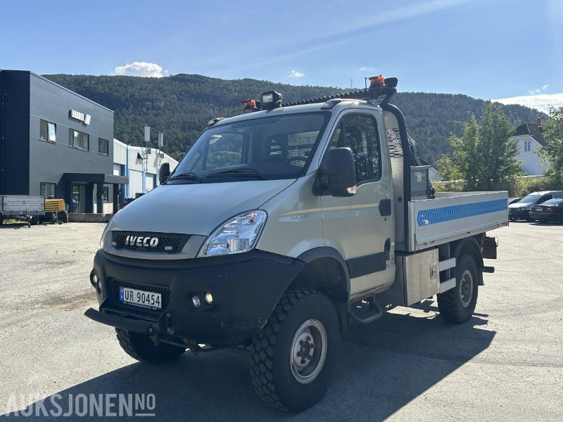 2013 Iveco 55S17 4x4 m/Hiab 022t Kran - 108091 KM - Crane truck: picture 1 2013 Iveco 55S17 4x4 m/Hiab 022t Kran - 108091 KM - Crane truck: picture 1