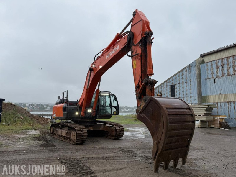 2016 Hitachi ZX350 - GPS - Pusseskuffe - Ripper - Tannskuffe - Excavator: picture 2 2016 Hitachi ZX350 - GPS - Pusseskuffe - Ripper - Tannskuffe - Excavator: picture 2