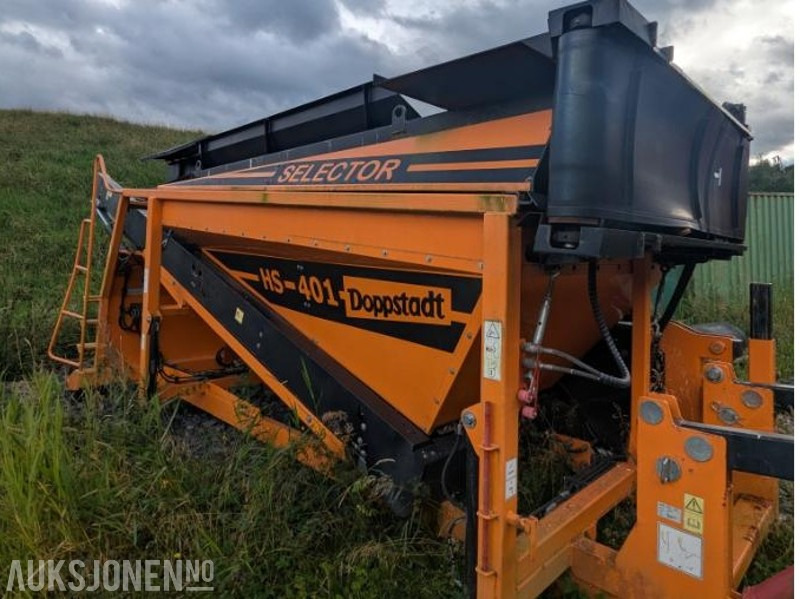 2017 Doppstadt HS-401 Selector Sikt - Kun 80 timer - Hydraulisk drift og magnetbånd - Screener: picture 1 2017 Doppstadt HS-401 Selector Sikt - Kun 80 timer - Hydraulisk drift og magnetbånd - Screener: picture 1